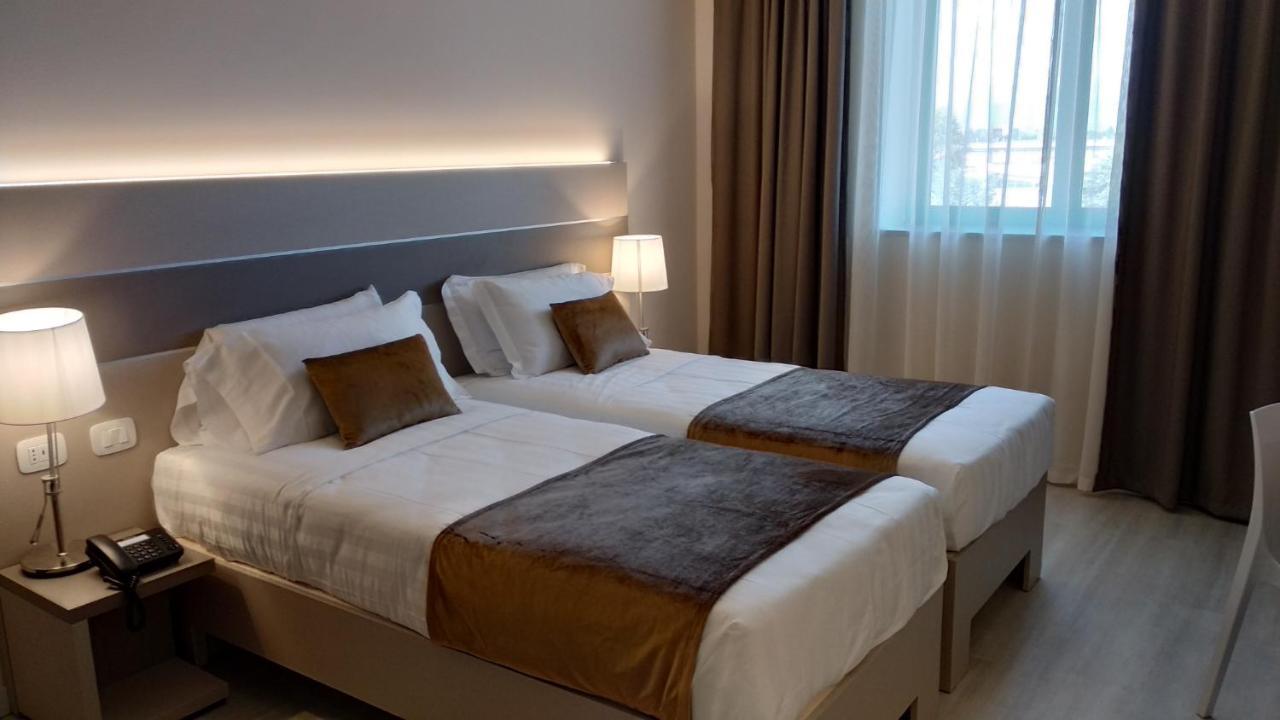 Glis Hotel 3*