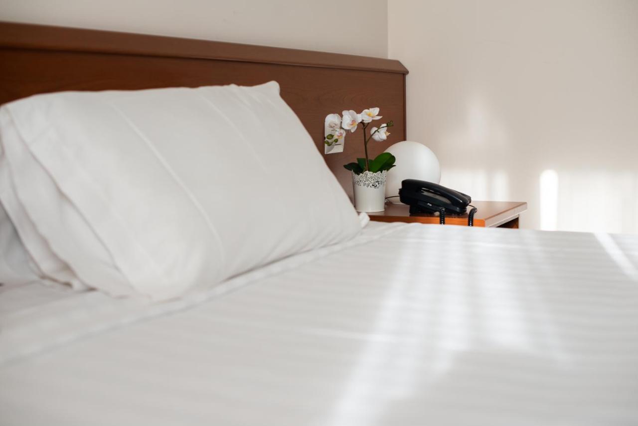 Glis Hotel 3*