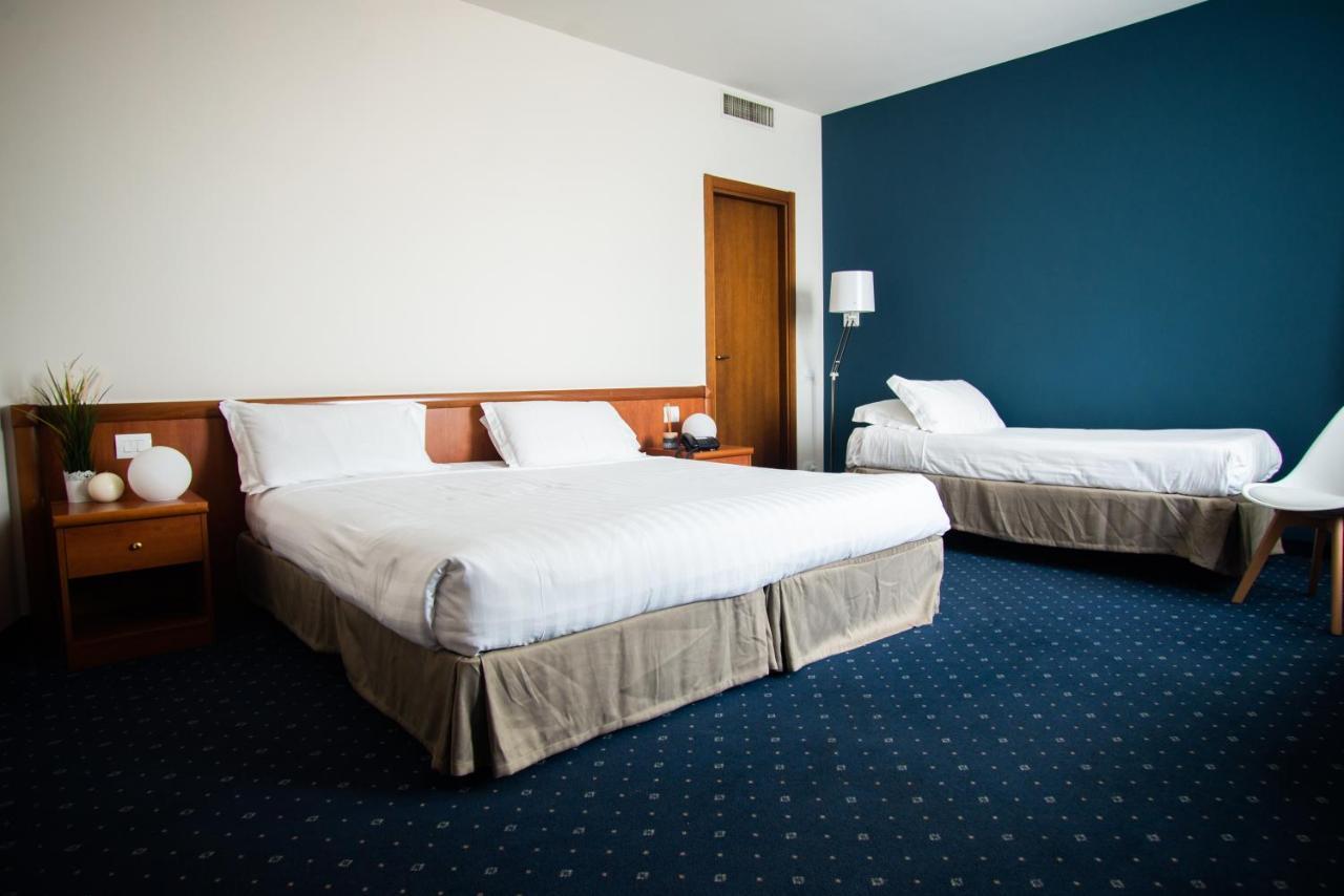 Glis Hotel 3*