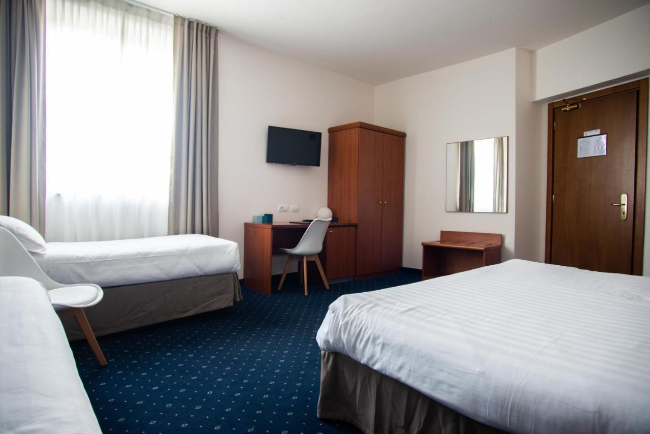 Glis Hotel
